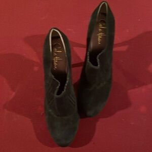 Cole Haan Nike Air Talia Gore 6M Black Suede Boot 3 1/2” Heel NWOB